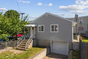 1466 44th St, North Bergen, NJ 07047 - Photo 4