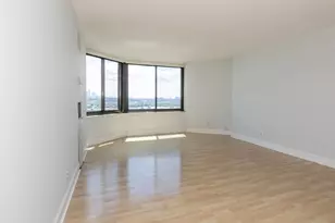 2105 Harmon Cove Tower, Secaucus, NJ 07094 - Photo 28