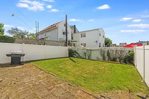 819 Kennedy Blvd, Bayonne, NJ 07002 - Photo 24