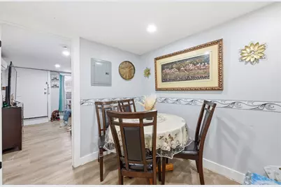 85 Zabriskie St, Jersey City, NJ 07307 - Photo 32