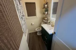 162 W 9th St, Bayonne, NJ 07002 - Photo 6