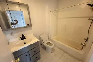 703 Garfield Ave, Jersey City, NJ 07305 - Photo 8
