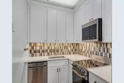 11 Cuneo Pl #1A, Jersey City, NJ 07307 - Photo 6