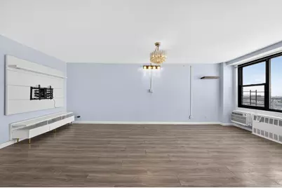 10 Huron Ave #8J, Jersey City, NJ 07306 - Photo 2