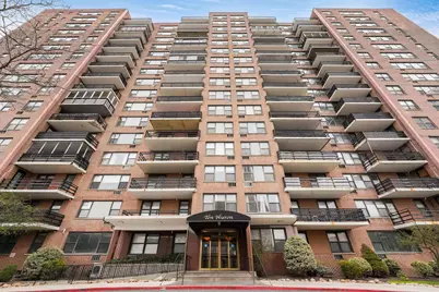 10 Huron Ave #8J, Jersey City, NJ 07306 - Photo 32