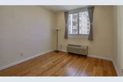 100 Manhattan Ave #1912, Union City, NJ 07087 - Photo 12