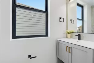 82 Pamrapo Ave, Jersey City, NJ 07305 - Photo 18