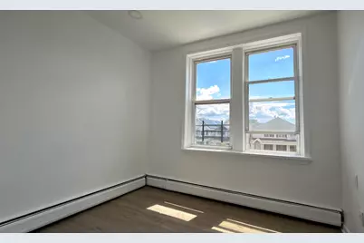 397 Avenue C #303, Bayonne, NJ 07002 - Photo 8
