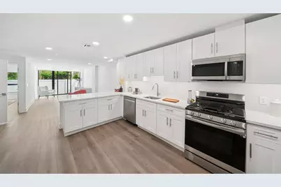 32 Jones St #102, Jersey City, NJ 07306 - Photo 2