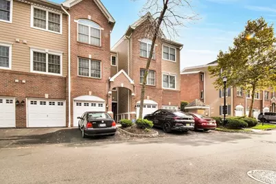 14 Lydia Dr #14, Guttenberg, NJ 07093 - Photo 2