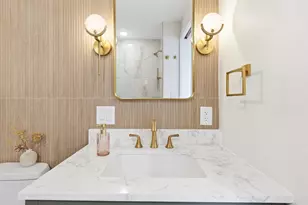 202 Fairview Ave, Jersey City, NJ 07304 - Photo 6
