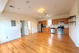 687 Avenue A, Bayonne, NJ 07002 - Photo 2