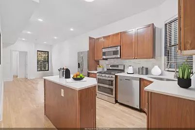 340 Pavonia Ave #1R, Jersey City, NJ 07302 - Photo 1