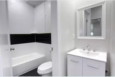 647 Ocean Ave #1, Jersey City, NJ 07307 - Photo 12