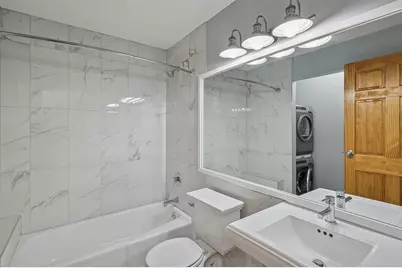 205 10th St #9R, Jersey City, NJ 07302 - Photo 10