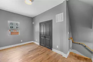 219 Clerk St, Jersey City, NJ 07305 - Photo 20