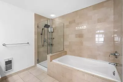 30 Freedom Way #404, Jersey City, NJ 07305 - Photo 10
