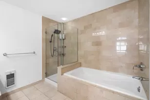 30 Freedom Way, Jersey City, NJ 07305 - Photo 10