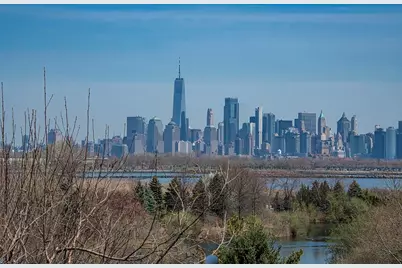30 Freedom Way #404, Jersey City, NJ 07305 - Photo 2