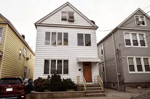 14 Newark Bay Ct, Bayonne, NJ 07002 - Photo 1