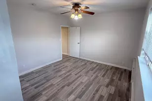 69 W 8th St, Bayonne, NJ 07002 - Photo 12
