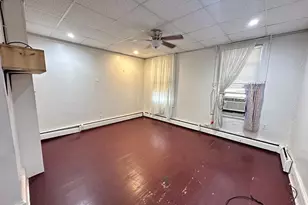 165 Randolph Ave, Jersey City, NJ 07305 - Photo 18