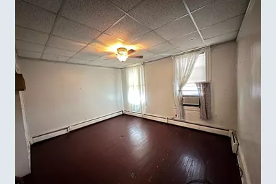 165 Randolph Ave, Jersey City, NJ 07305 - Photo 16