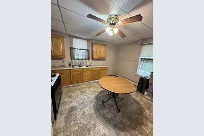165 Randolph Ave, Jersey City, NJ 07305 - Photo 22