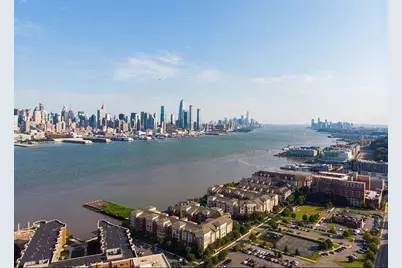 6010 Blvd East #82, West New York, NJ 07093 - Photo 2