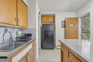 261 Garfield Ave, Jersey City, NJ 07305 - Photo 8
