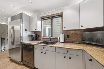 141 Kennedy Blvd, Bayonne, NJ 07002 - Photo 10