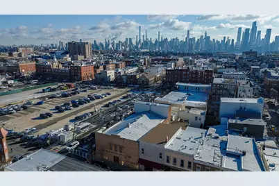 2610 Bergenline Ave, Union City, NJ 07087 - Photo 2