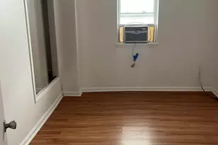 188 Zabriskie St, Jersey City, NJ 07307 - Photo 4