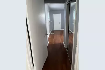 188 Zabriskie St, Jersey City, NJ 07307 - Photo 6