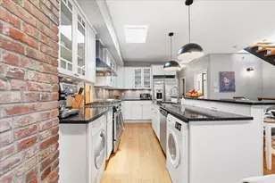 247 2nd St, Jersey City, NJ 07302 - Photo 10
