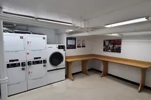 8450 Blvd E, North Bergen, NJ 07047 - Photo 18