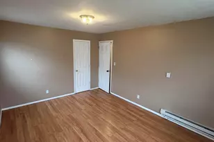 36 Pinecrest Rd, Jersey City, NJ 07305 - Photo 4