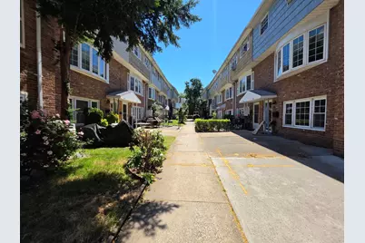 9 Elna Ct, Bayonne, NJ 07002 - Photo 4