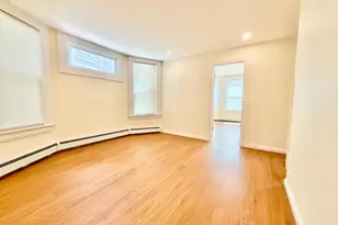 19 Baldwin Ave, Jersey City, NJ 07304 - Photo 10