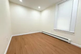 19 Baldwin Ave, Jersey City, NJ 07304 - Photo 4