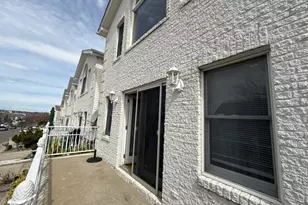 318 Linden Ave, Jersey City, NJ 07305 - Photo 2