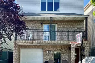 97 Oak St, Bayonne, NJ 07002 - Photo 1