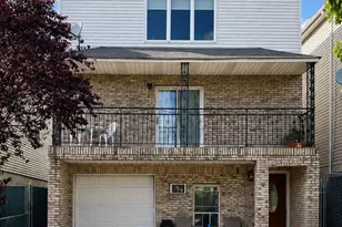 97 Oak St, Bayonne, NJ 07002 - Photo 2