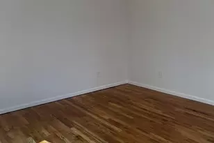 696A Ave E, Bayonne, NJ 07002 - Photo 14