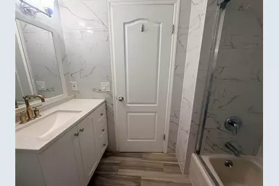 696 A Avenue E #2, Bayonne, NJ 07002 - Photo 2