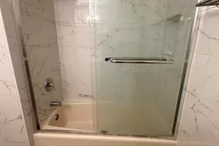 696A Ave E, Bayonne, NJ 07002 - Photo 4