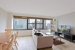 135 Montgomery St, Jersey City, NJ 07302 - Photo 4