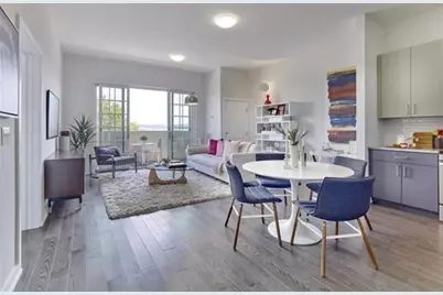 250 Avenue E #205, Bayonne, NJ 07002 - Photo 2