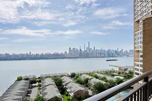 7004 Blvd E, Guttenberg, NJ 07093 - Photo 36