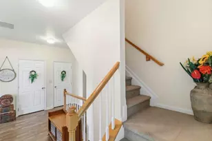 22 Barrister Ct, Clifton, NJ 07013 - Photo 10